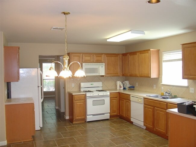 Building Photo - 1532 Lorson Loop