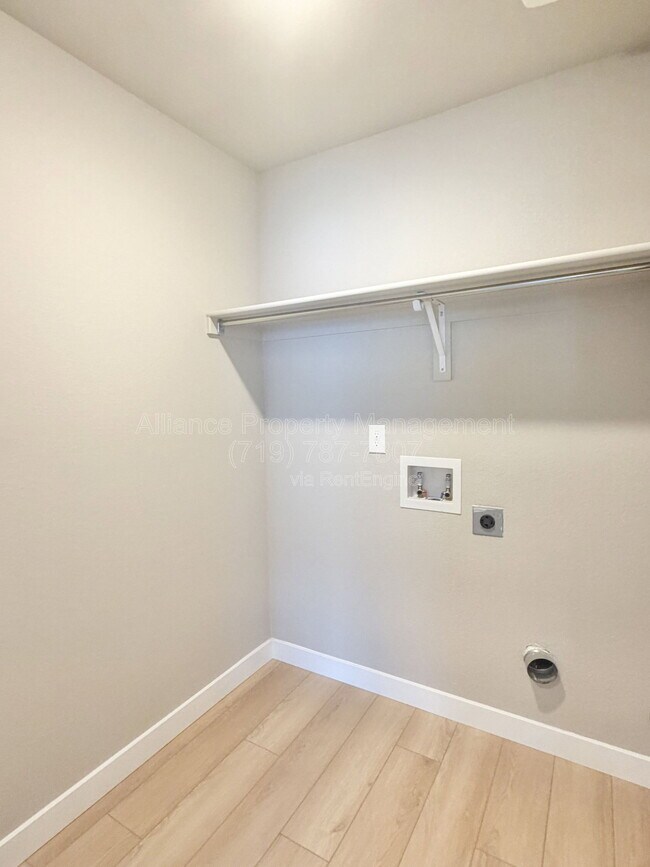 Building Photo - 11120 Anhinga Ct