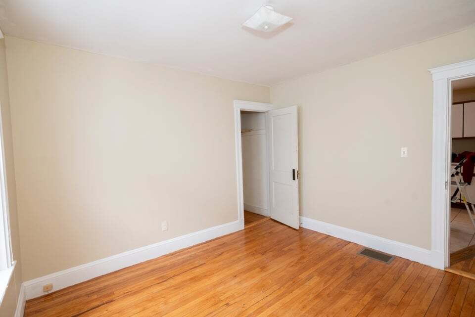 Building Photo - 15 Wheelwright Rd