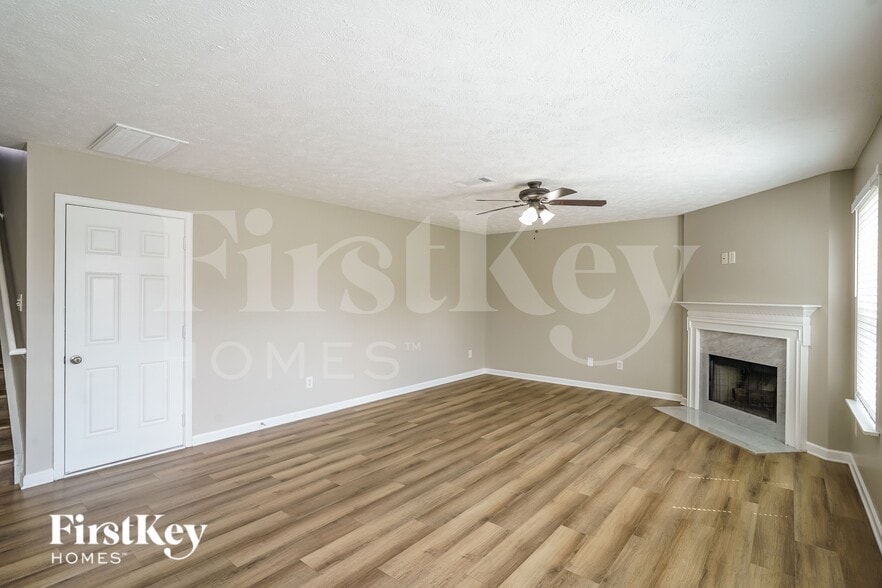 Building Photo - 3437 Axelwood Dr