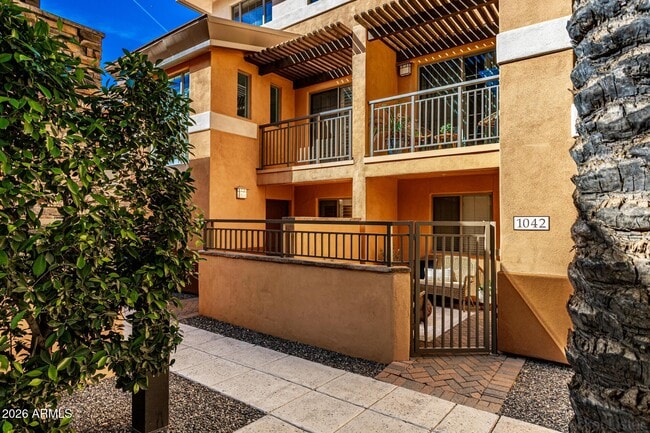 Building Photo - 6940 E Cochise Rd