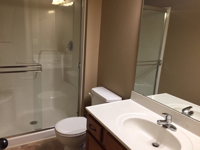 Building Photo - 13766 Post Oak Ln