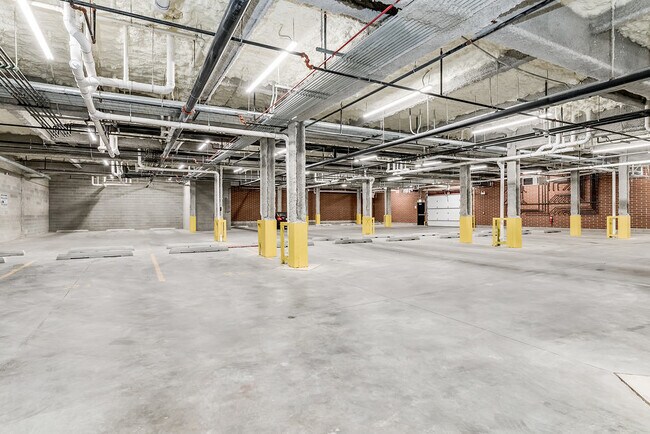 Building Photo - 7652 Madison St