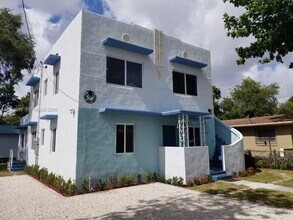 Building Photo - 354 NW 59th Terrace