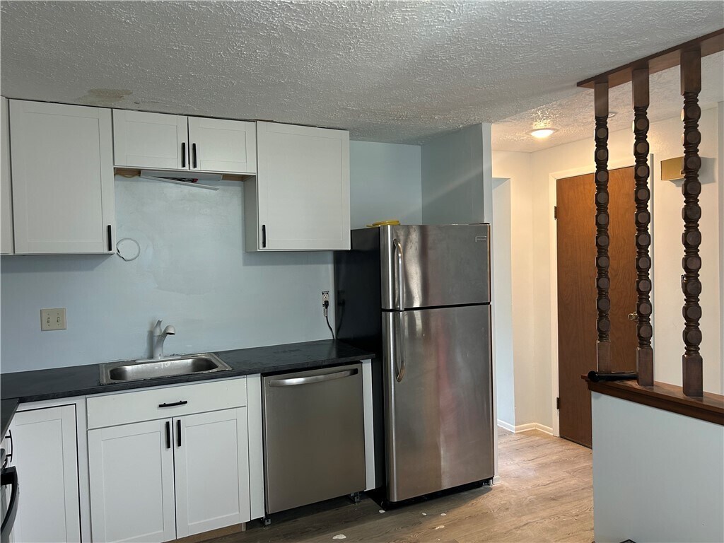 Building Photo - 3101 Camberly Dr