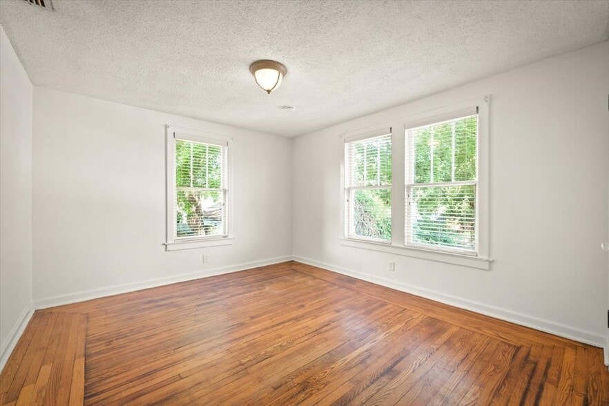 Building Photo - 4315 Antisdale St