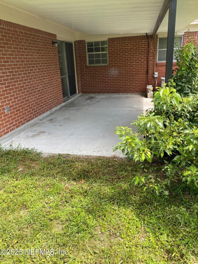 Building Photo - 7416 Leroy Dr
