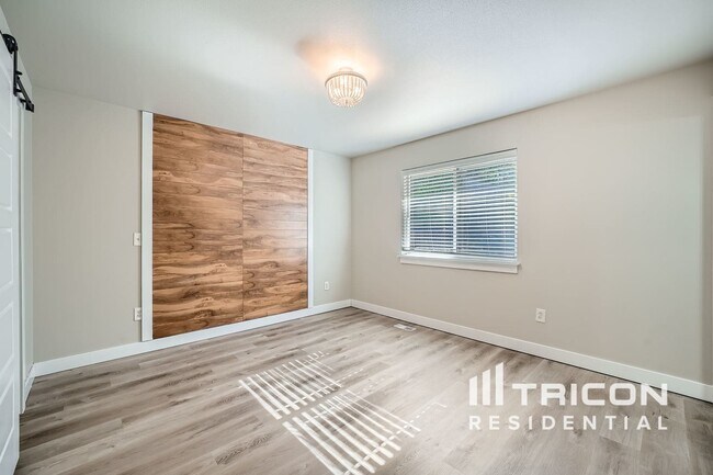 Building Photo - 14716 69th Ave Ct E