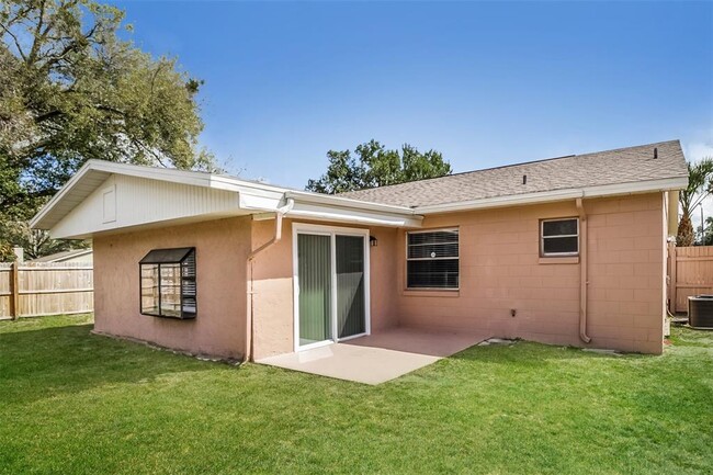 Building Photo - 6818 Massa Ct