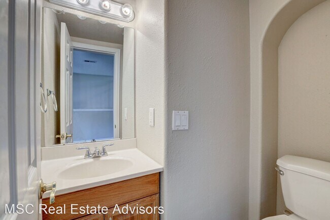 Building Photo - 3 br, 2 bath House - 8848 Prickly Pear Circle