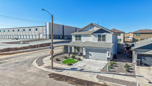 Building Photo - 1621 Sam Dominguez St