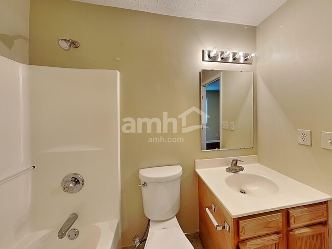 Building Photo - 3162 Bridlerun Dr