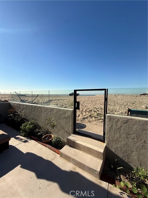 Primary Photo - 6947 Trolleyway S