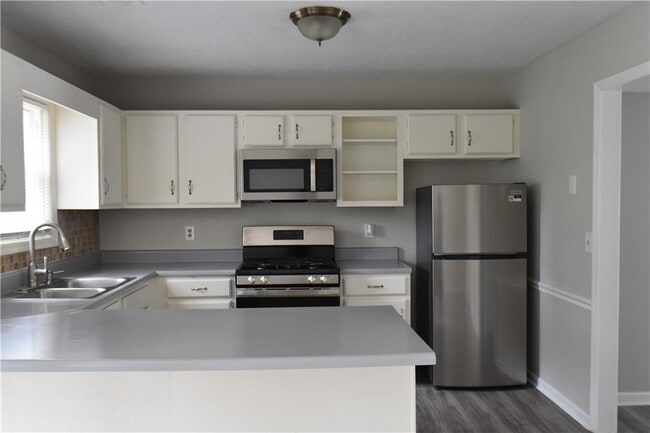Building Photo - 2080 Sand Wedge Cir