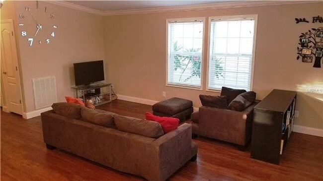 Building Photo - Single Family Home - 3 bedroom - 2 bath