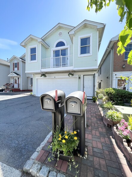 Building Photo - 85 Grieco Dr