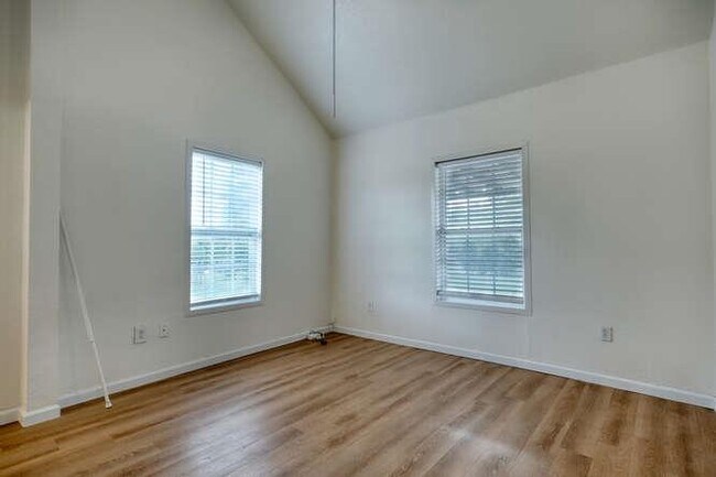 Building Photo - 14708 Foy Dr