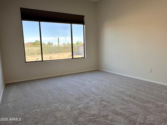 Building Photo - 10307 E Tierra Buena Ln
