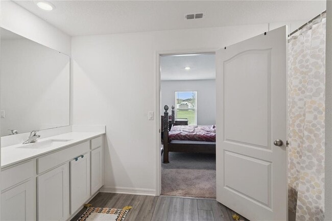 Building Photo - 12965 Del Lago Dr