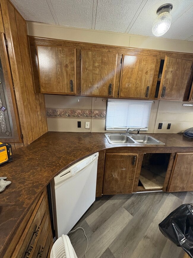 Building Photo - 304 S Adams St