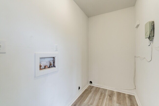 Building Photo - 4916 46th St