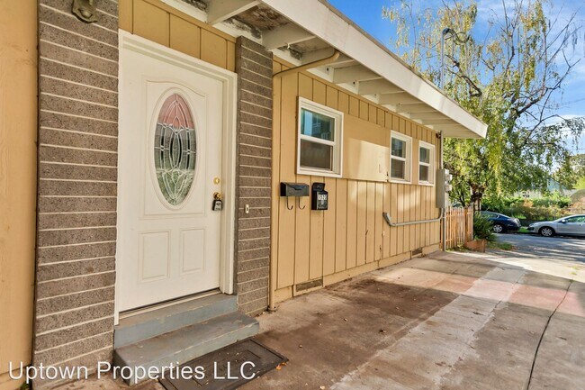Building Photo - 3 br, 1 bath House - 1520 SE 44th Ave