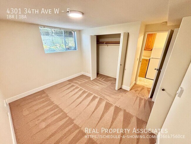 Building Photo - 4301 34th Ave W