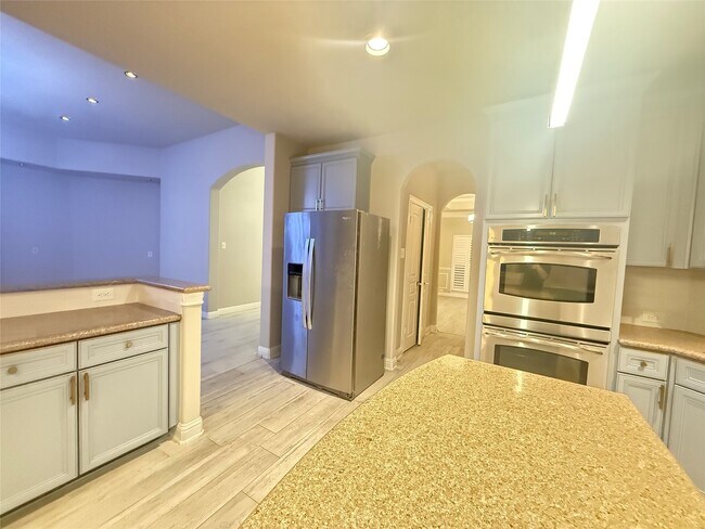 Building Photo - 13522 Schumann Trail