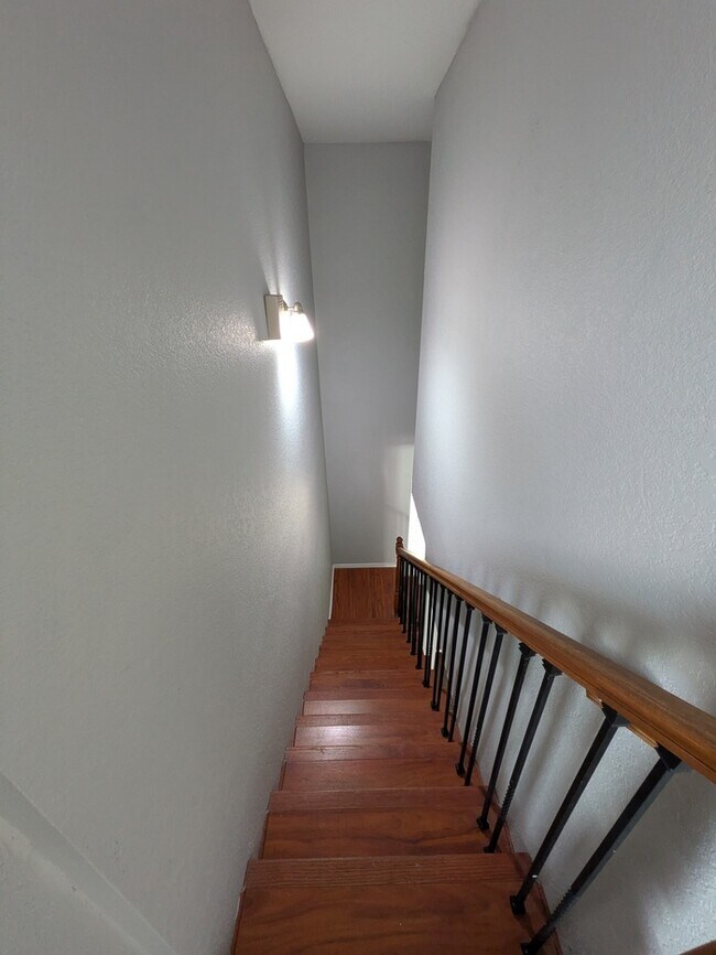 Building Photo - 6130 Wisteria Hill