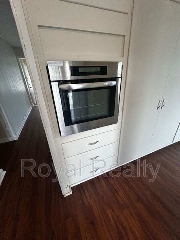 Building Photo - 1380 Uila St