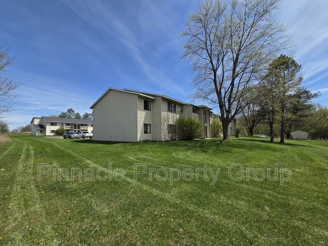 Building Photo - 3893 Orr Dr