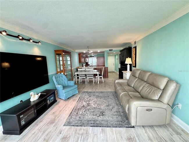 Building Photo - 4620 Bay Blvd