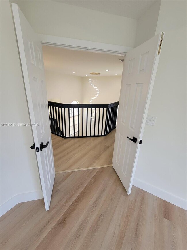 Building Photo - 9936 Woodworth Ct
