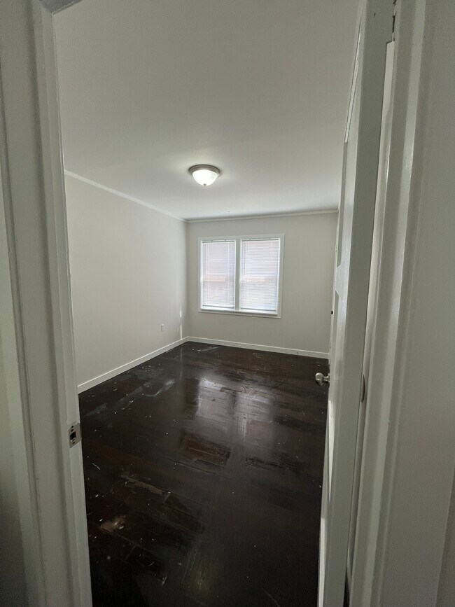 Building Photo - 1408 Black Ct