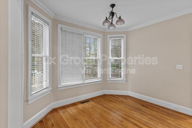 Building Photo - 7887 Mountain Shore Dr