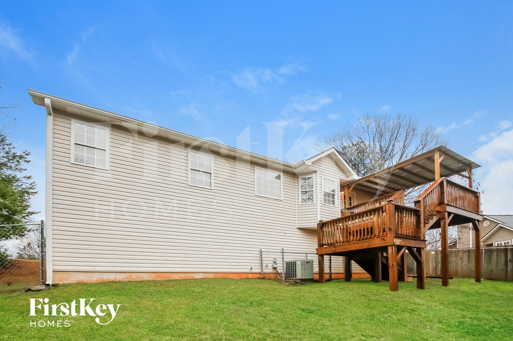 Building Photo - 385 Fairview Oak Pl