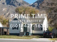 Building Photo - Dean 202/204