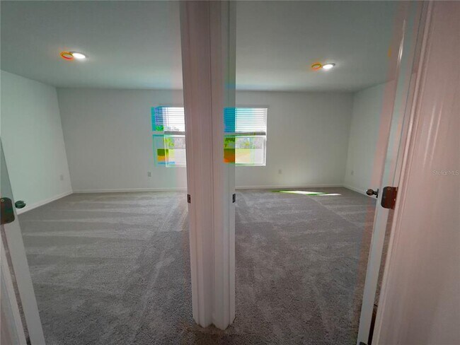 Building Photo - 490 Thompson Vlg Ave