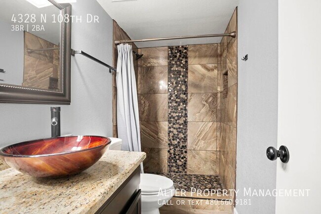 Building Photo - 4328 N 108th Dr