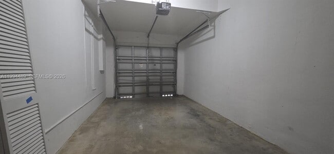 Building Photo - 1078 SW 158th Way