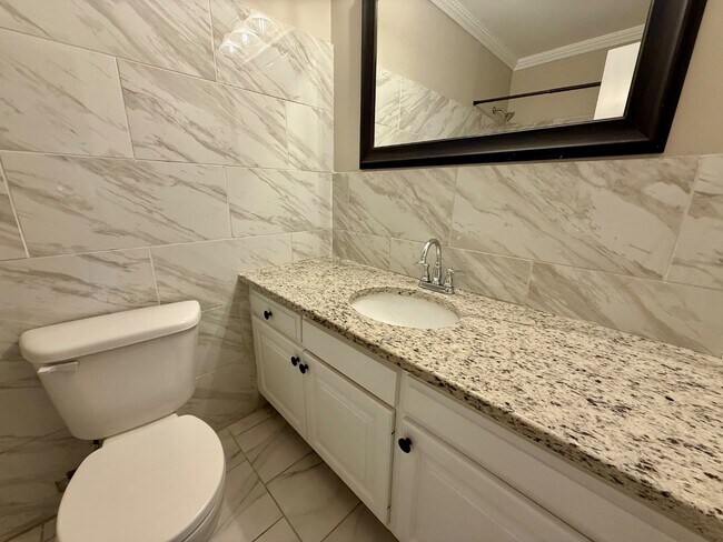 Building Photo - 101 Jones Valley Dr SW