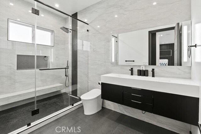 Building Photo - 23143 Leonora Dr