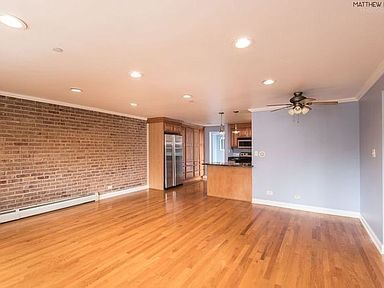 Building Photo - 620 S Hough St