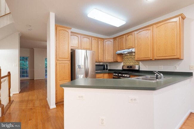 Building Photo - 4021 Fairfax Center Hunt Trail