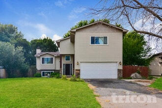 Building Photo - 9864 Wake St NE