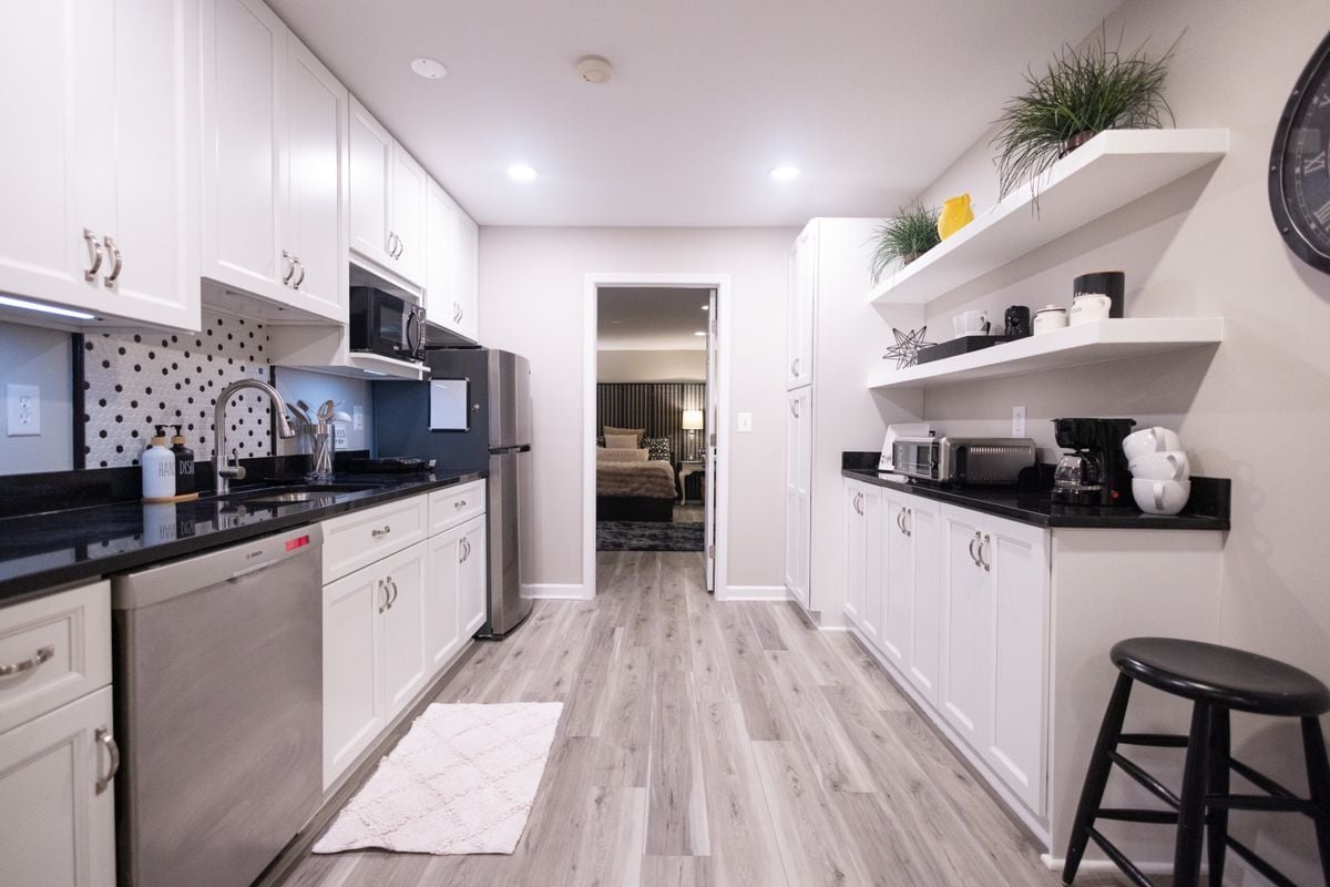 Building Photo - 9220 Weathersfield Dr