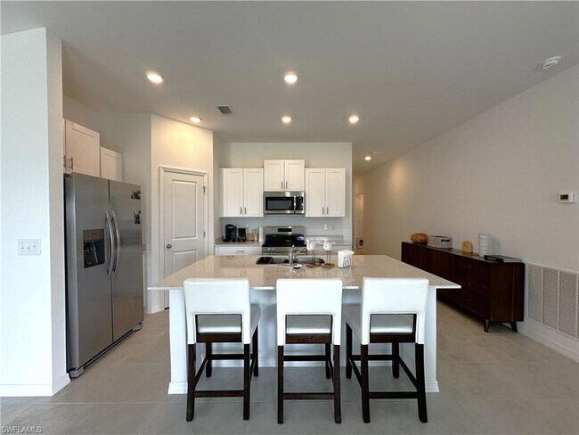 Building Photo - 17747 Paradiso Wy