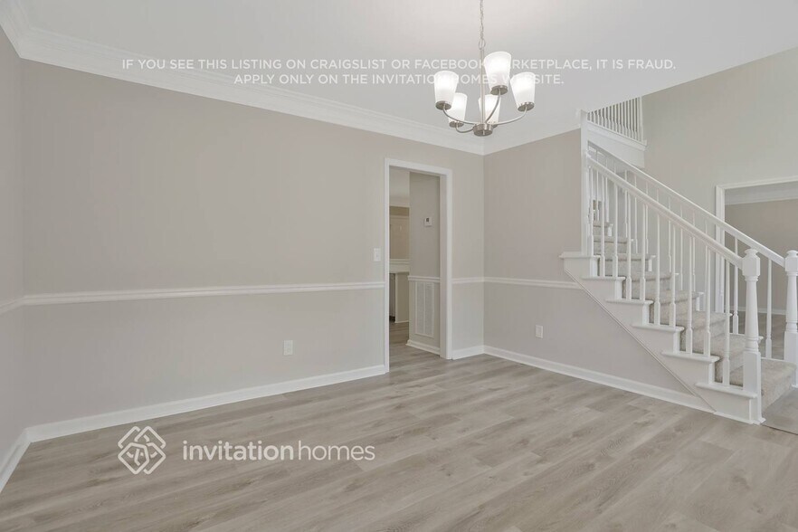 Building Photo - 3157 Blackstone Run