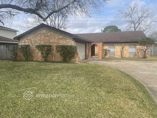 Building Photo - 2306 Cambridge Ct N