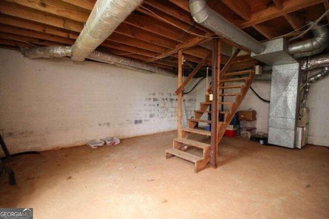 Building Photo - 220 Providence Rd